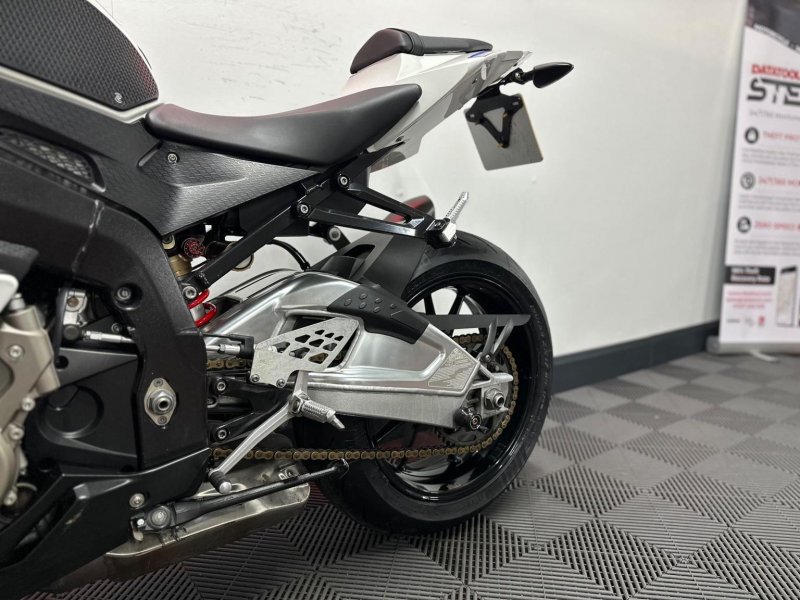 BMW S1000RR