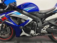 SUZUKI GSXR750