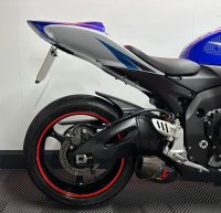 SUZUKI GSXR750