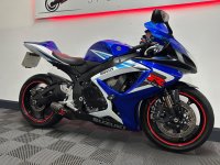 SUZUKI GSXR750