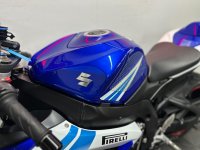 SUZUKI GSXR750