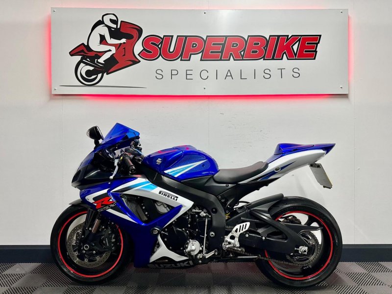 SUZUKI GSXR750