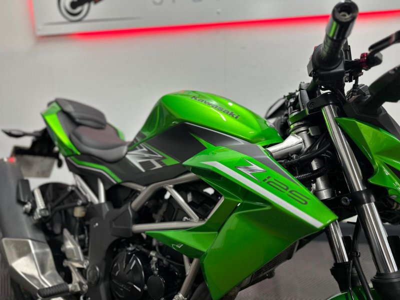 KAWASAKI Z125