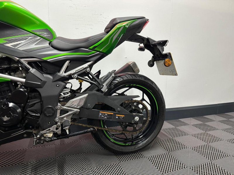 KAWASAKI Z125