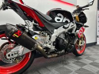 APRILIA Tuono 1100 V4