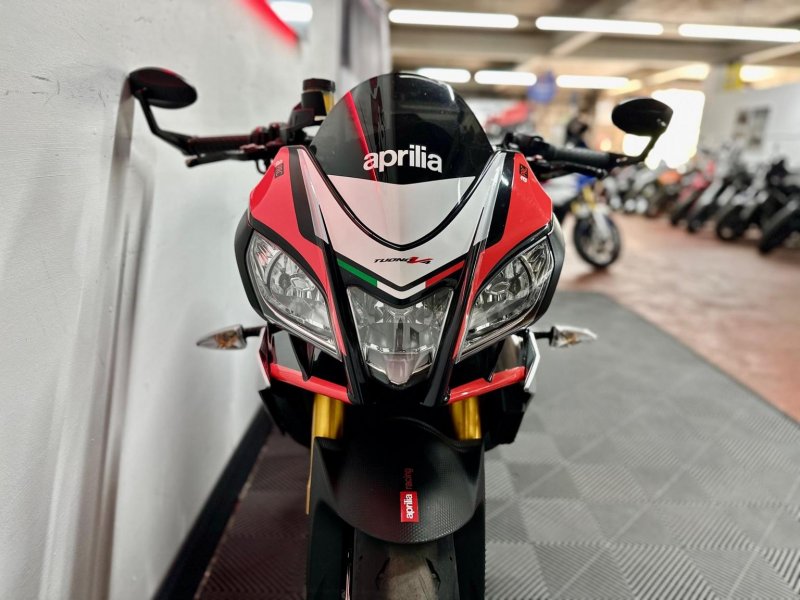 APRILIA Tuono 1100 V4