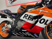 HONDA CBR1000RR Fireblade