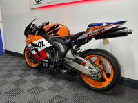 HONDA CBR1000RR Fireblade