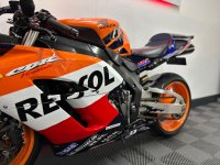 HONDA CBR1000RR Fireblade