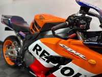 HONDA CBR1000RR Fireblade