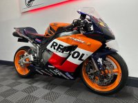 HONDA CBR1000RR Fireblade