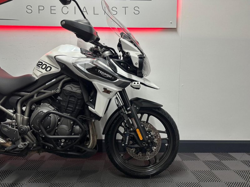 TRIUMPH TIGER 1200