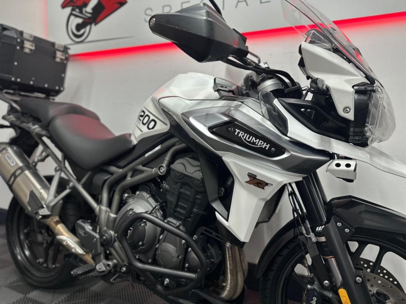 TRIUMPH TIGER 1200