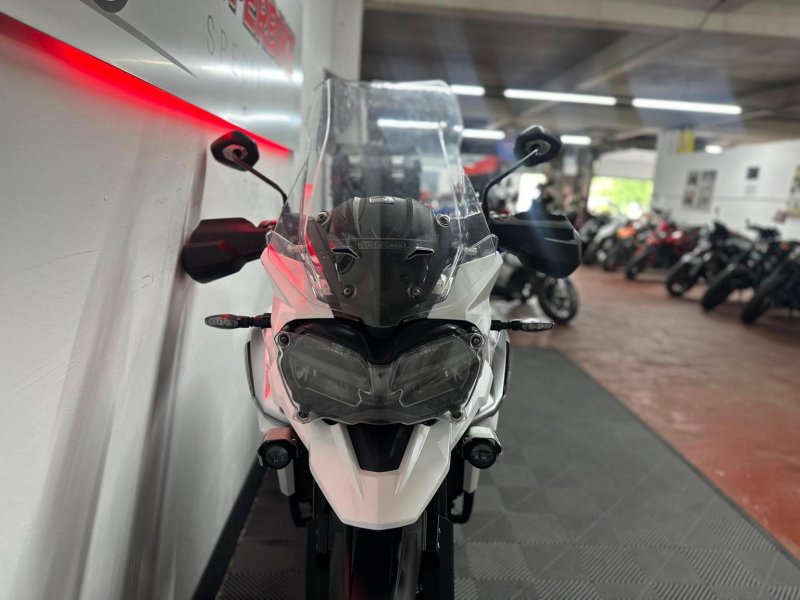 TRIUMPH TIGER 1200