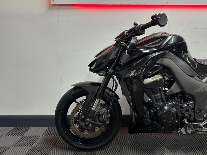 KAWASAKI Z1000