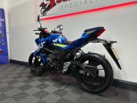 SUZUKI GSX-S125