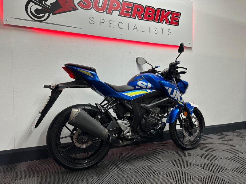 SUZUKI GSX-S125