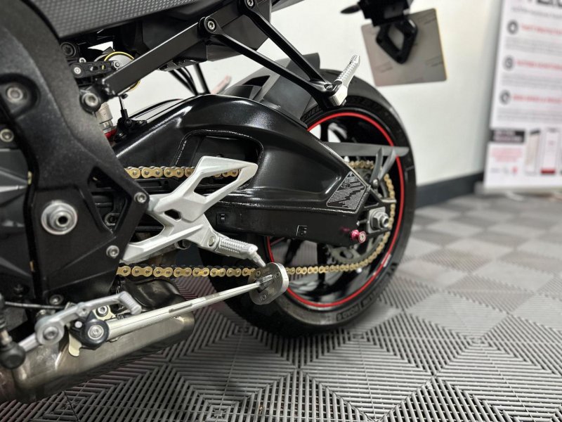 BMW S1000R