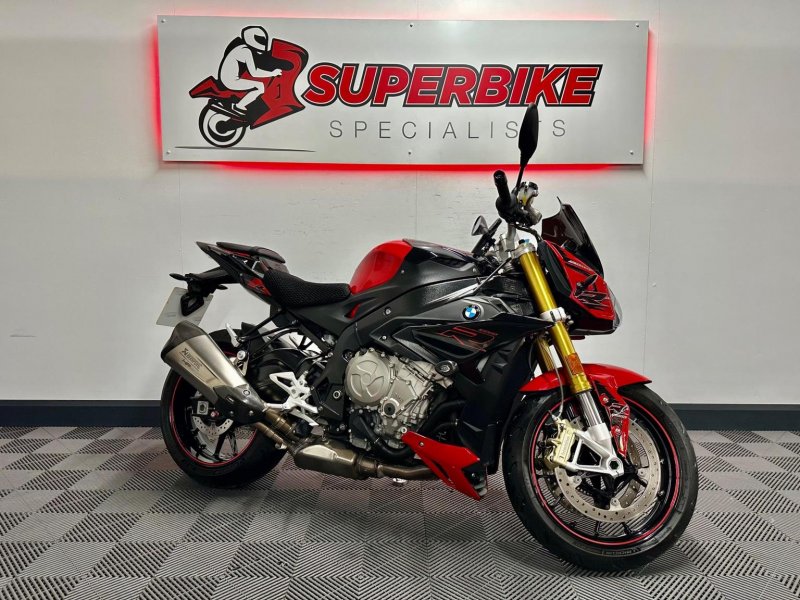 BMW S1000R