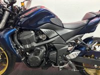 KAWASAKI Z750