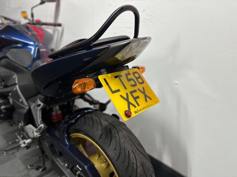 KAWASAKI Z750