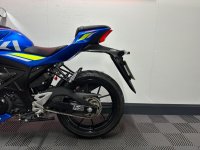 SUZUKI GSX-S125