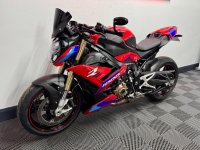 BMW S1000R