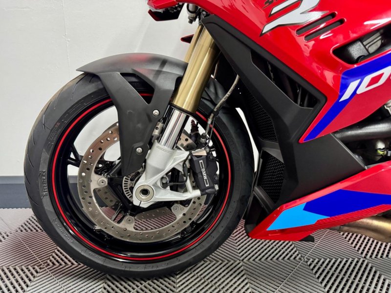 BMW S1000R