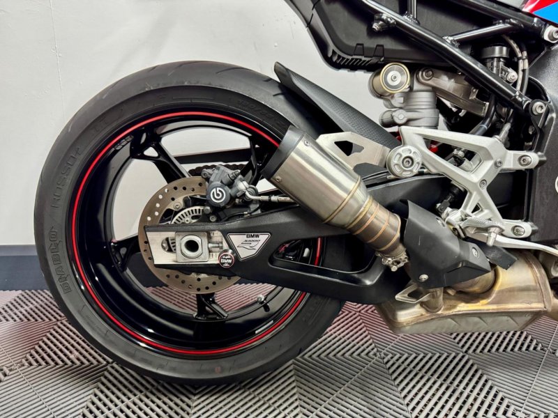 BMW S1000R