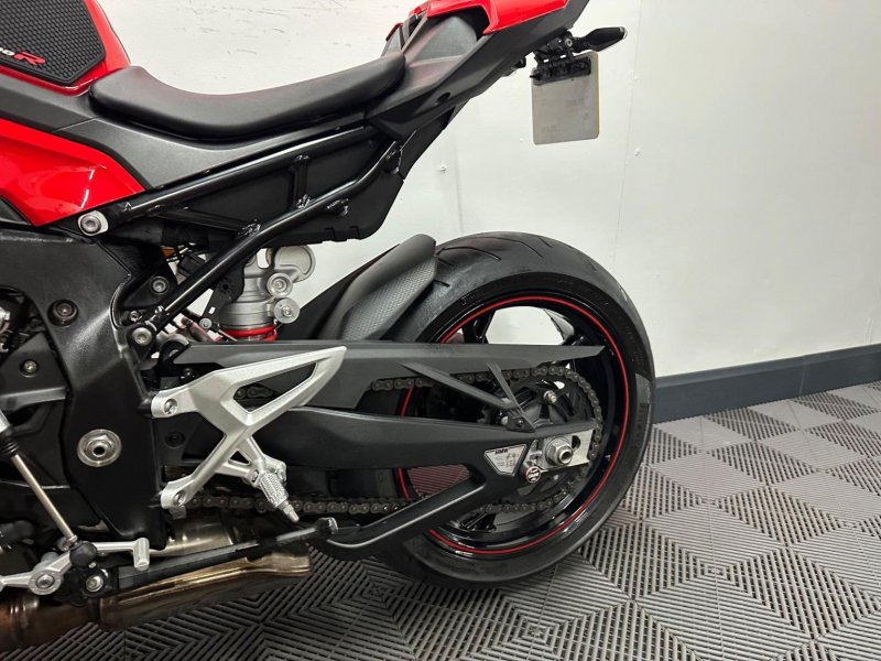 BMW S1000R