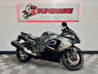 SUZUKI GSX1300R Hayabusa