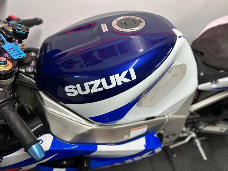 SUZUKI GSXR600