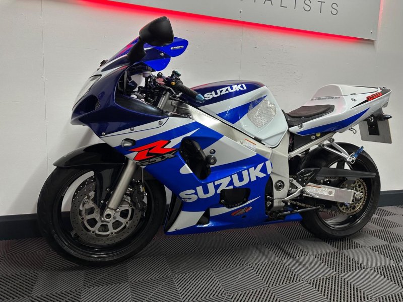 SUZUKI GSXR600
