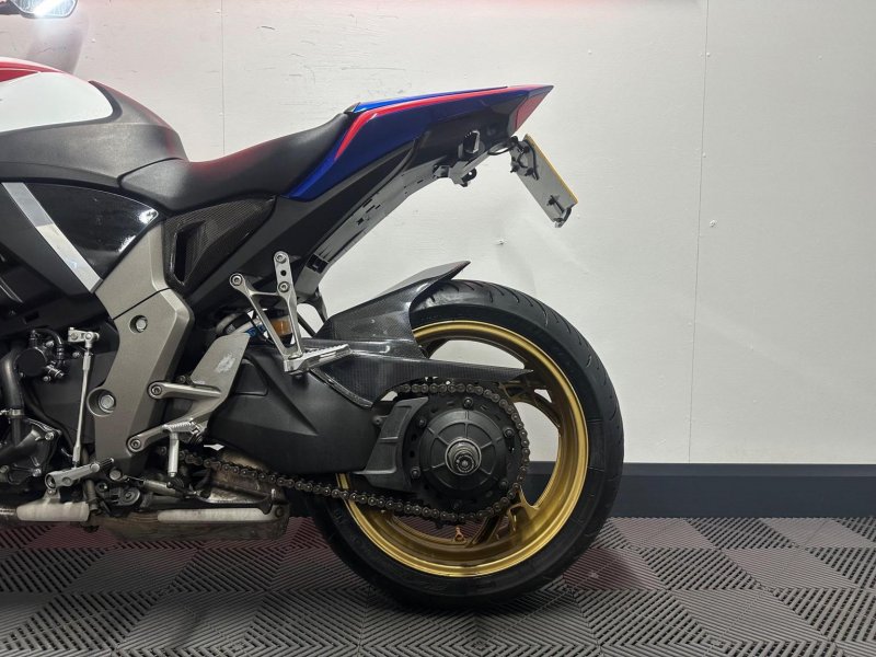 HONDA CB1000R