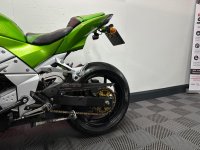KAWASAKI Z750