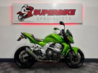 KAWASAKI Z750