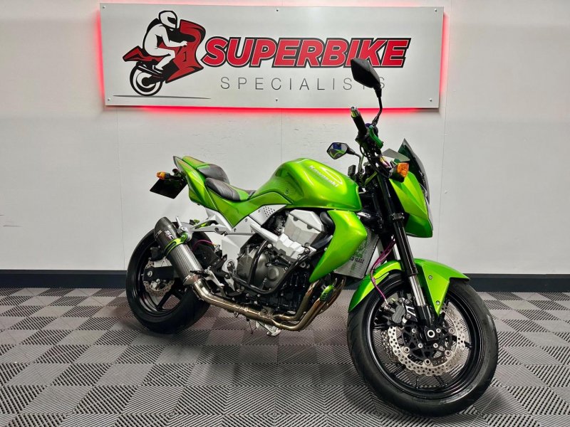 KAWASAKI Z750