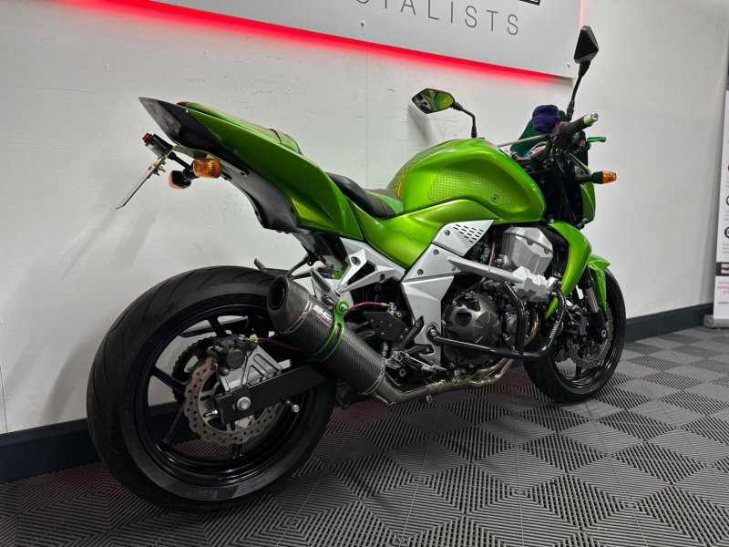 KAWASAKI Z750