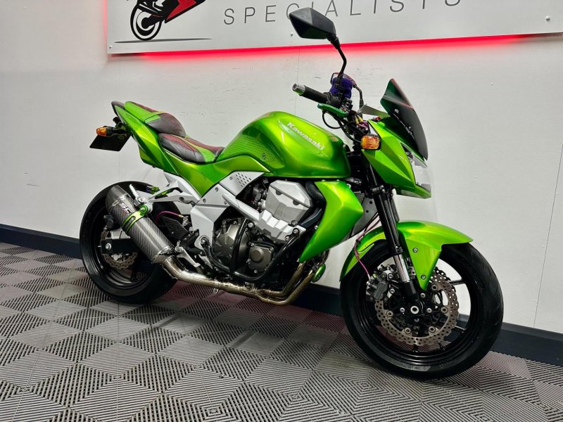 KAWASAKI Z750
