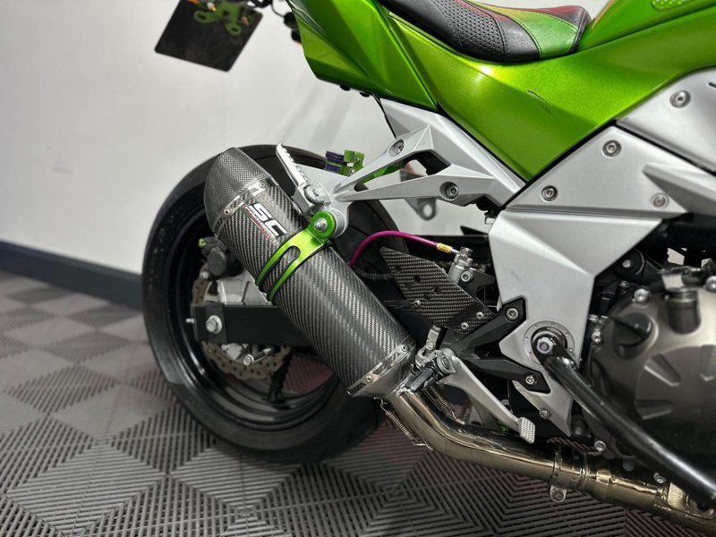 KAWASAKI Z750