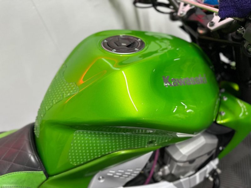 KAWASAKI Z750