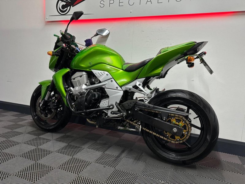 KAWASAKI Z750