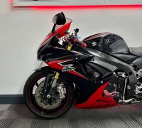 SUZUKI GSXR750