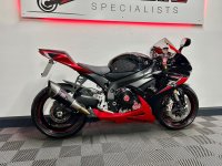 SUZUKI GSXR750