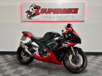 SUZUKI GSXR750