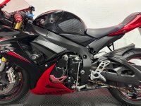 SUZUKI GSXR750
