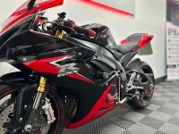 SUZUKI GSXR750