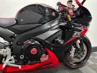 SUZUKI GSXR750