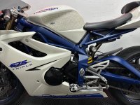 TRIUMPH DAYTONA 675