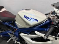 TRIUMPH DAYTONA 675